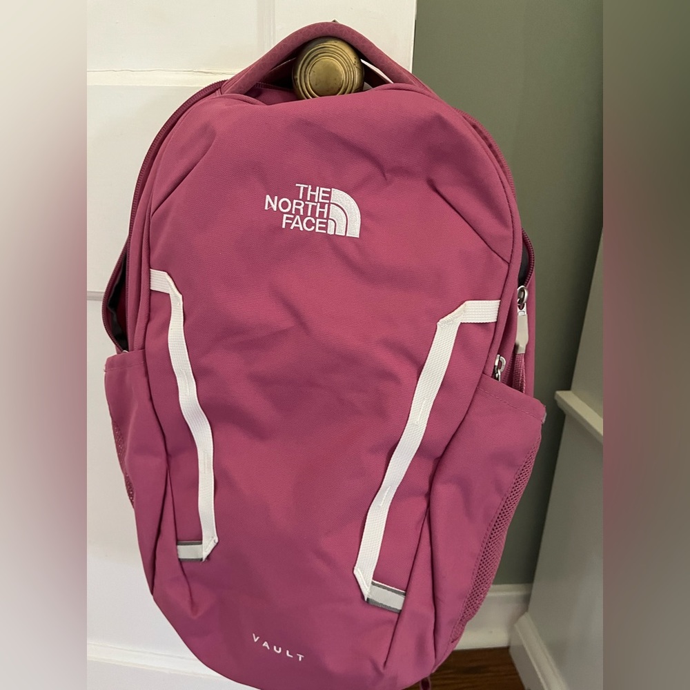 North face vault backpack